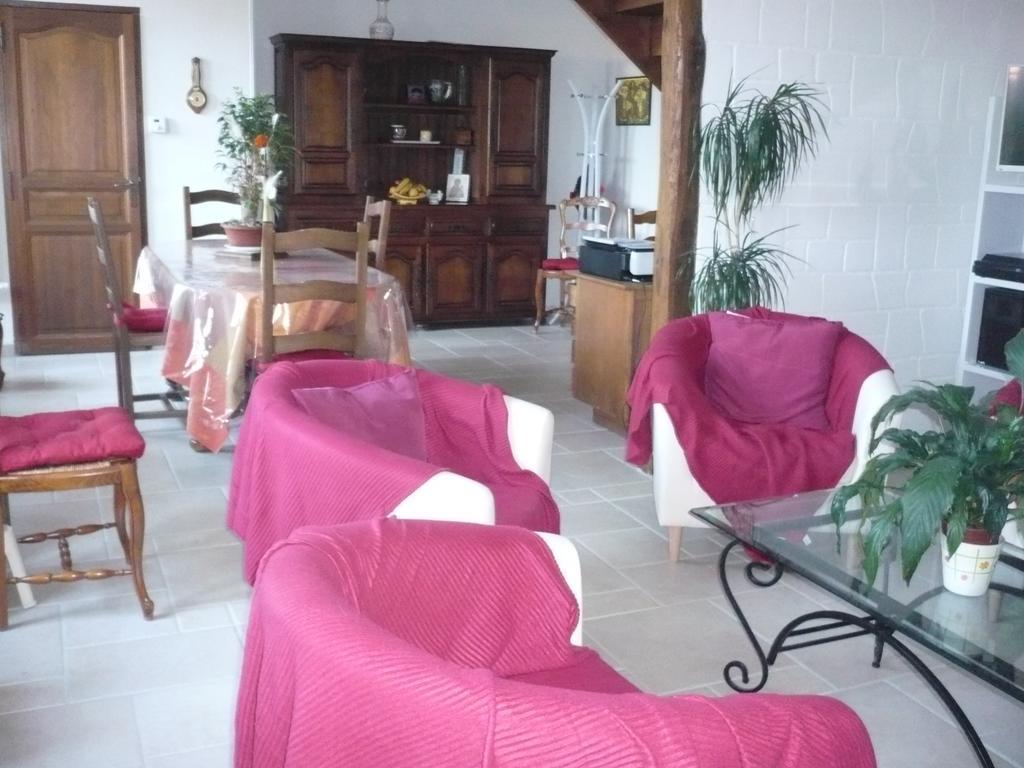 Chambres D'Hotes Anne-Marie Chatillon-sur-Indre Phòng bức ảnh